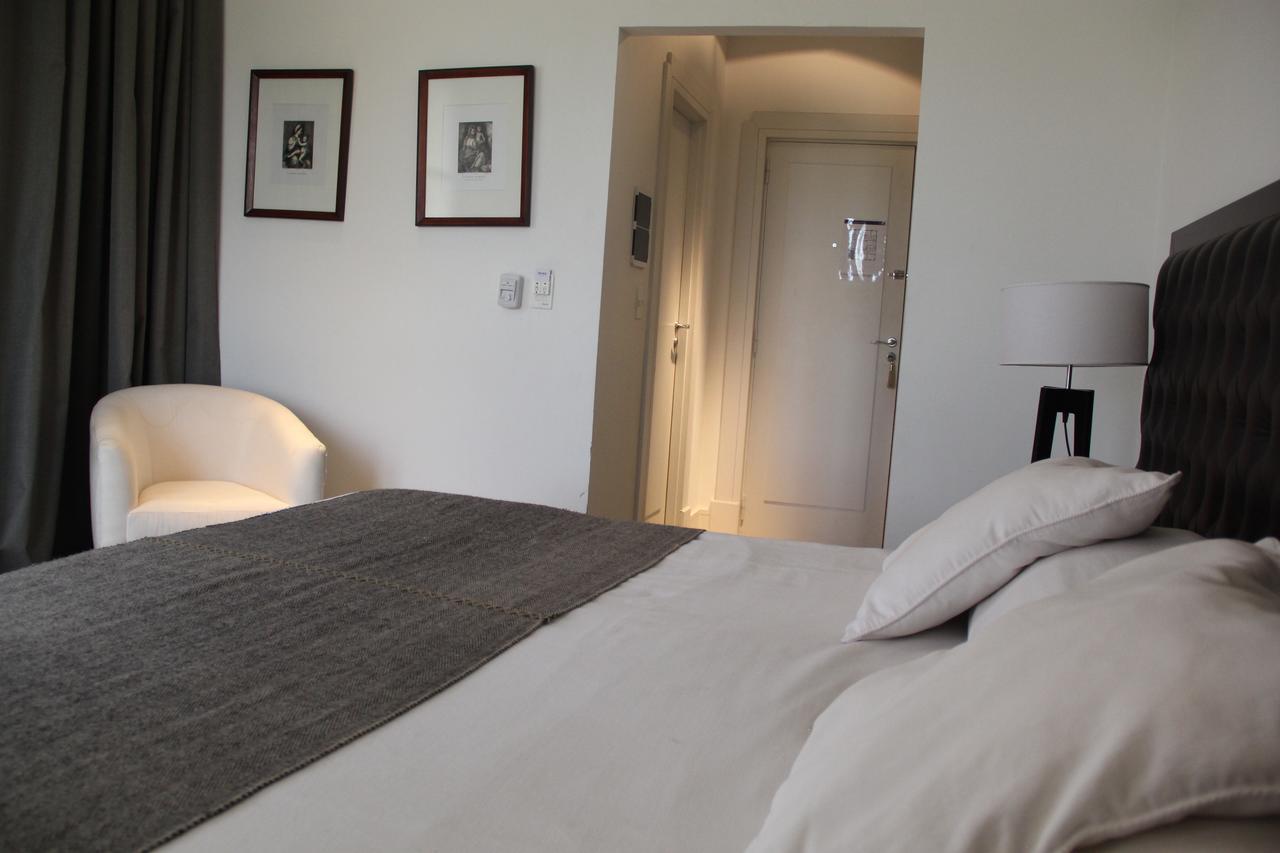 Real Hotel Lujan エクステリア 写真